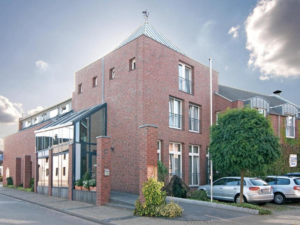 Hotel Restaurant Esser Wegberg Exterior photo